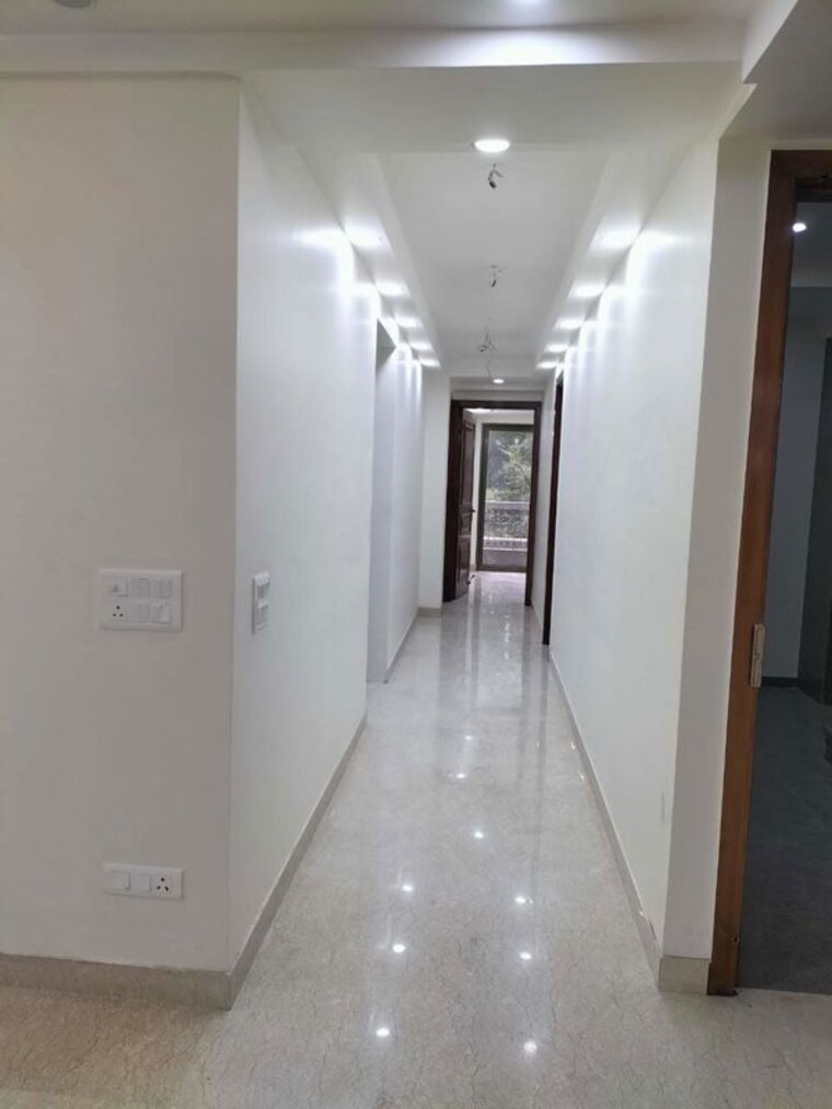 Entrance, greater kailash ii 3 Bedroom 2000 Sq.Ft. Builder Floor In Greater Kailash ii Delhi 10222068