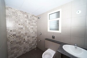 Bathroom in 2.5 BHK Apartment at Prestige North Point, Kammanahalli – for Rent