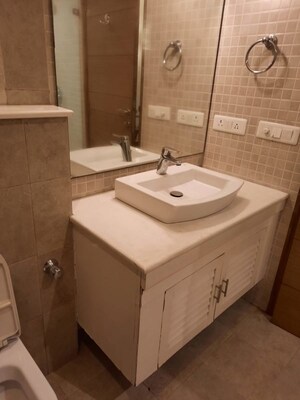  2 BHK Builder Floor at Greater Kailash ii – for Rent