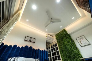 Furnished Amenities in 3 BHK Apartment at Runwal Elegante, Andheri West – for Rent