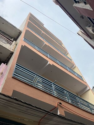 1.5 BHK Independent House – Exterior View View at Arjan Garh - for Rent