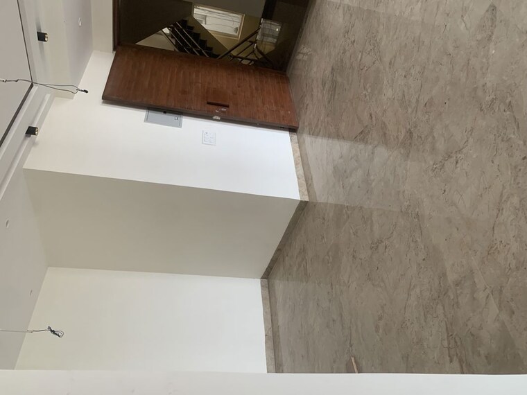 Room, metro-trade-center 3 Bedroom 2145 Sq.Ft. Apartment In Vip Road Zirakpur 10220849
