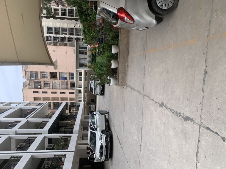  Parking, metro-trade-center 3 Bedroom 2145 Sq.Ft. Apartment In Vip Road Zirakpur 10220849