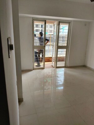 Room in 2 BHK Apartment at Urban Skyline Phase 1, Ravet – for Rent