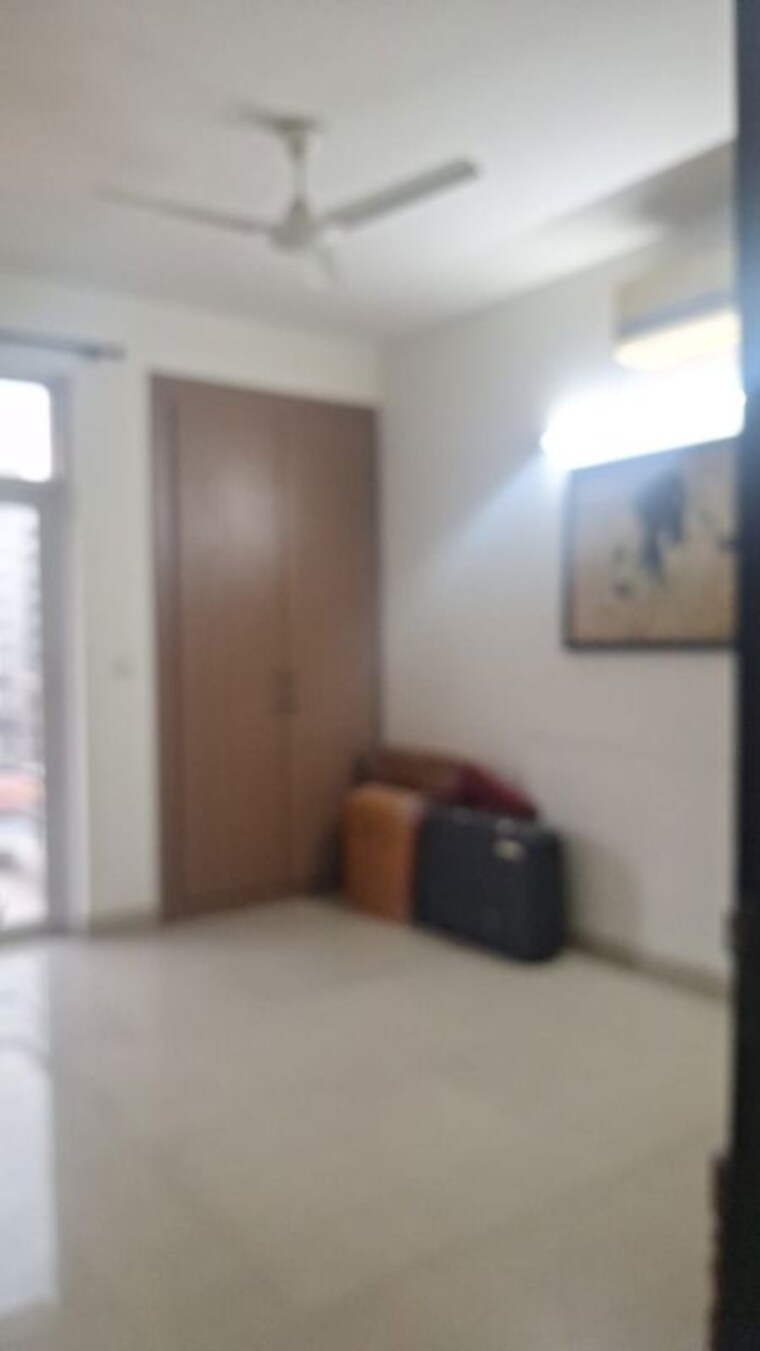 Living Room, ip extension 3 Bedroom 1250 Sq.Ft. Apartment In Ip Extension Delhi 10222392
