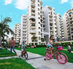 2 BHK + Pooja Room Apartment For Sale in Omaxe Heights