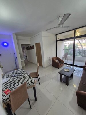 2 BHK Builder Floor For Rent in Kumar Palaash A, Wadgaon Sheri