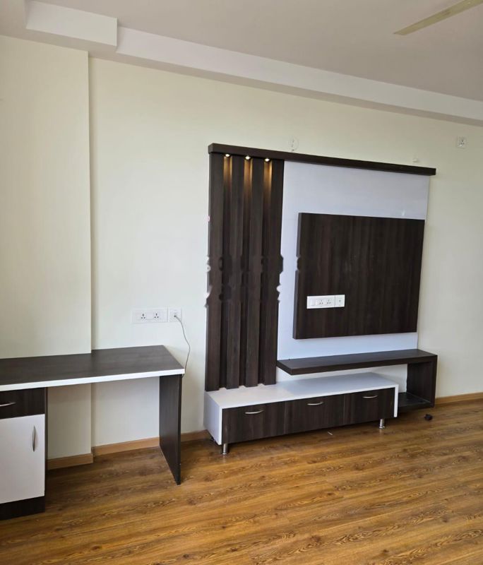3 BHK Apartment For Rent in Mantri Lithos