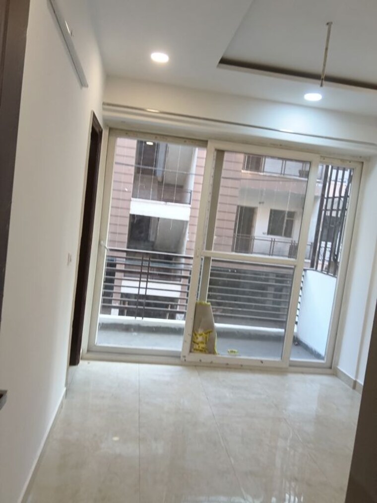 Room, dhakoli 3 Bedroom 128 Sq.Yd. Builder Floor In Dhakoli Zirakpur 10222418