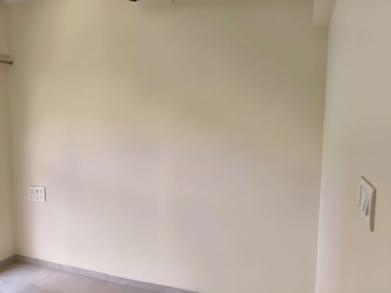 Room, chembur 3 Bedroom 750 Sq.Ft. Apartment In Chembur Mumbai 10222419
