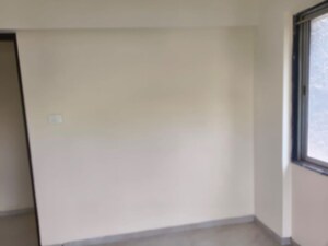 Room in 3 BHK Apartment at Chembur – for Rent