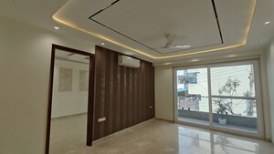 Room in 4 BHK Builder Floor at RWA Residential Society Sector 46, Sector 46 – for Sale