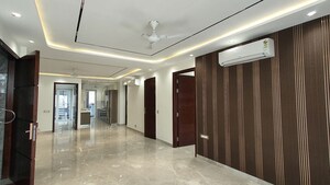 Building Lobby in 4 BHK Builder Floor at RWA Residential Society Sector 46, Sector 46 – for Sale
