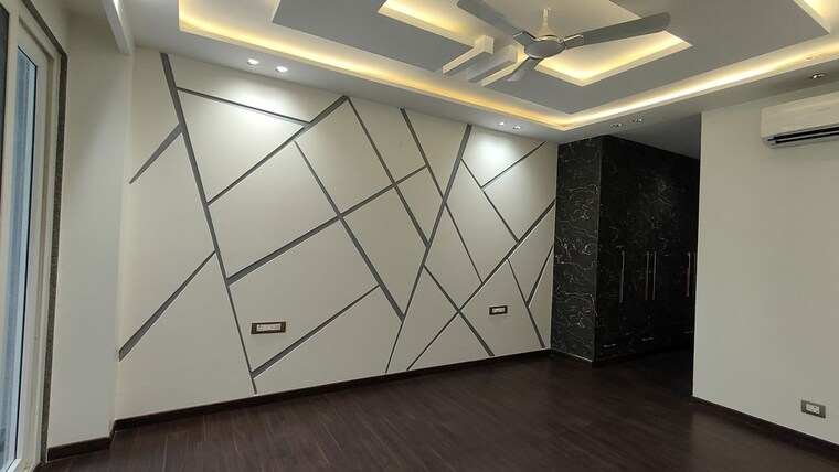 Balcony, rwa-residential-society-sector-46 4 Bedroom 3200 Sq.Ft. Builder Floor In Sector 46 Gurgaon 10222376