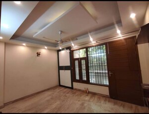 Room in 2 BHK Builder Floor at Malviya Nagar – for Rent