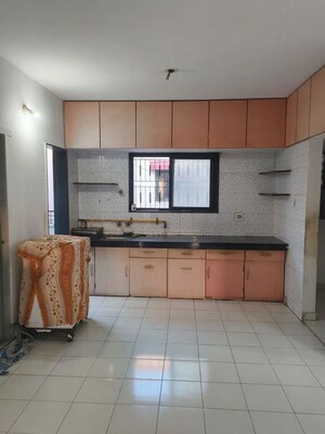 Kitchen in 2 BHK Apartment at Tadwadi – for Rent