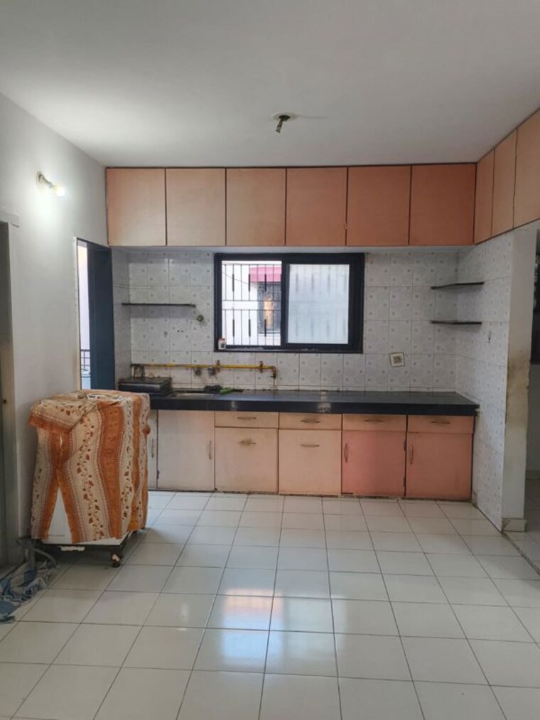 Kitchen, tadwadi 2 Bedroom 1200 Sq.Ft. Apartment In Tadwadi Surat 10222445