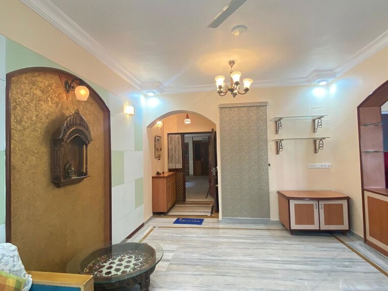 Living Room, satellite 3 Bedroom 2300 Sq.Ft. Penthouse In Satellite Ahmedabad 10201404