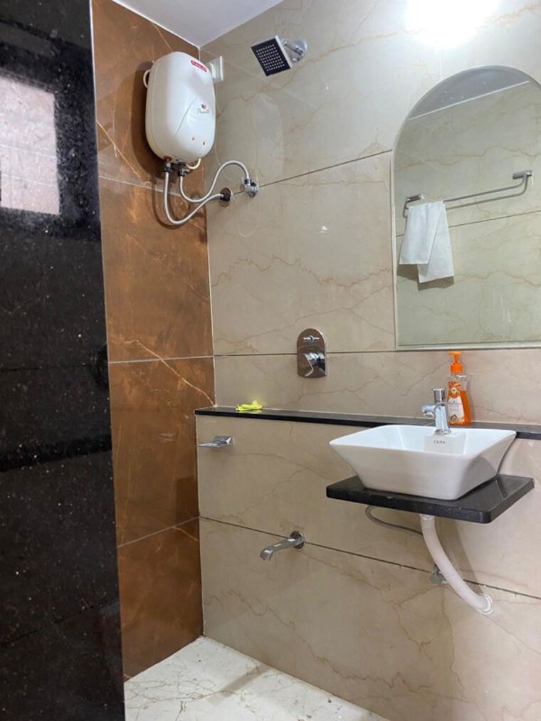 Bathroom, satellite 3 Bedroom 2300 Sq.Ft. Penthouse In Satellite Ahmedabad 10201404
