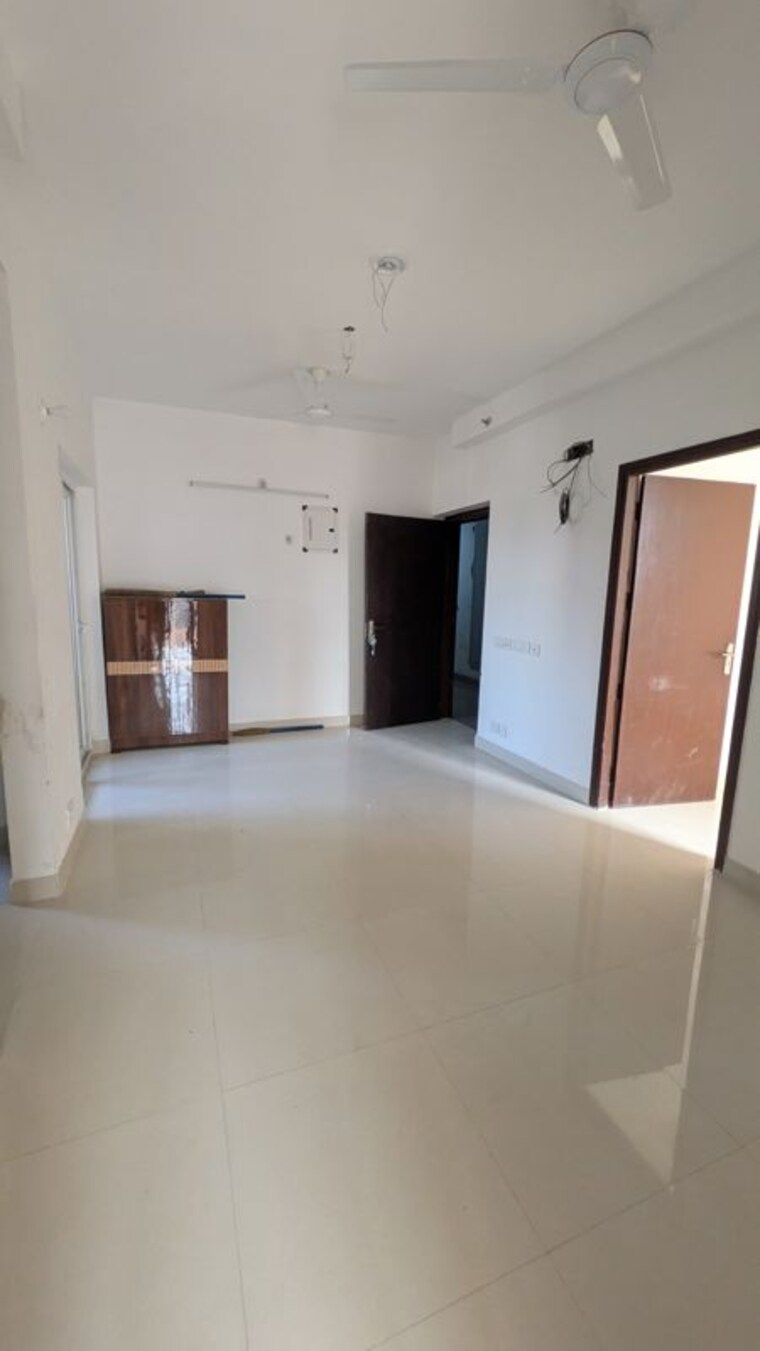 Room, palm-marina-suites 2 Bedroom 950 Sq.Ft. Apartment In Nh 24 Ghaziabad 10222459