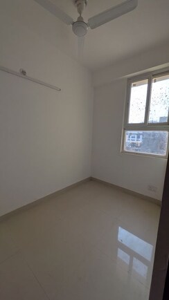 2 BHK + Pooja Room Apartment For Rent in Palm Marina Suites