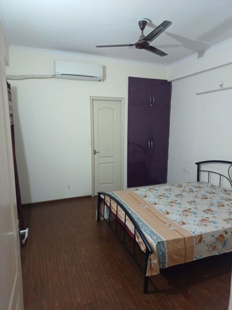 Bedroom, maxblis-white-house 2 Bedroom 900 Sq.Ft. Apartment In Sector 75 Noida 10222476