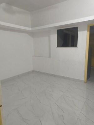 Room in 3 BHK Independent House at Tadwadi – for Sale