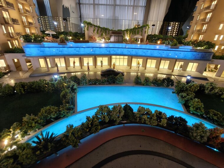 Swimming Pool, ashiana-aaroham 3.5 Bedroom 1250 Sq.Ft. Apartment In Sector 80 Gurgaon 10217688