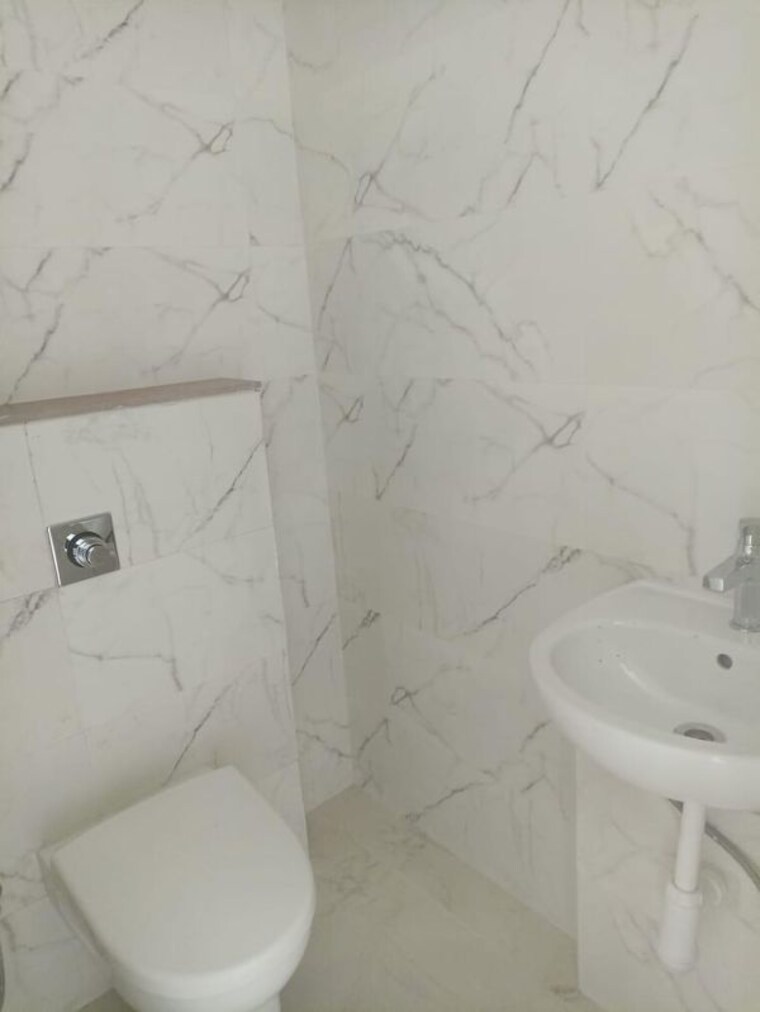 Bathroom, runwal-bliss 4 Bedroom 1800 Sq.Ft. Apartment In Kanjurmarg East Mumbai 10222512