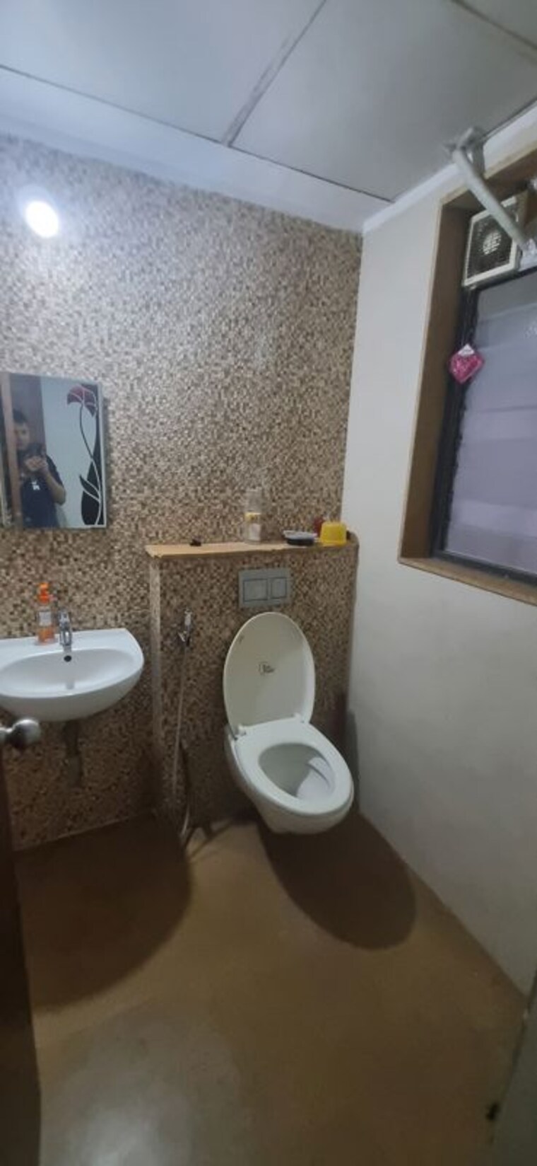 Bathroom, lodha-palava-city 2 Bedroom 582 Sq.Ft. Apartment In Dombivli East Thane 10222592