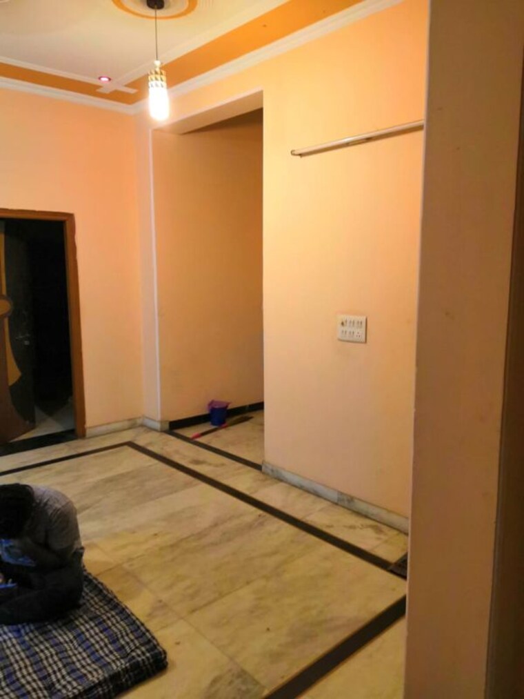 Room, sai-homes-sector-49 3 Bedroom 162 Sq.Mt. Independent House In Sector 49 Noida 10222623