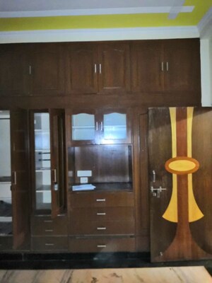 Furnished Amenities in 3 BHK Independent House at Sai Homes Sector 49, Sector 49 – for Rent