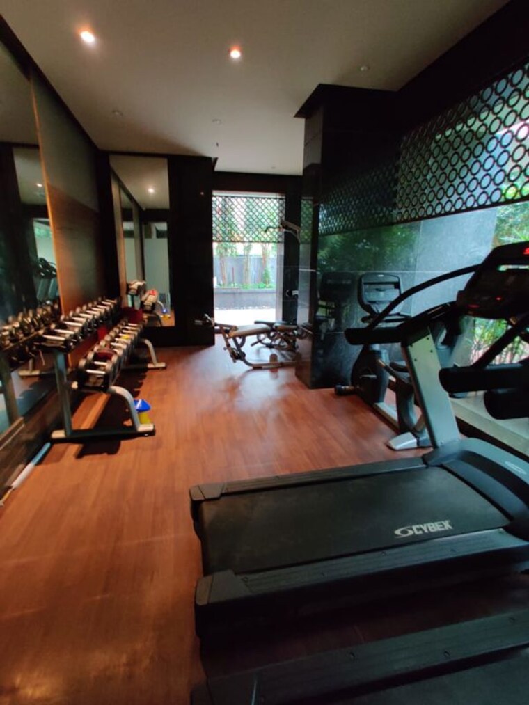 Gym, man-shanti-sadan 3 Bedroom 1650 Sq.Ft. Apartment In Bandra West Mumbai 10222614