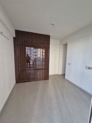 3 BHK Apartment For Rent in ROF Aalayas, Sector 102