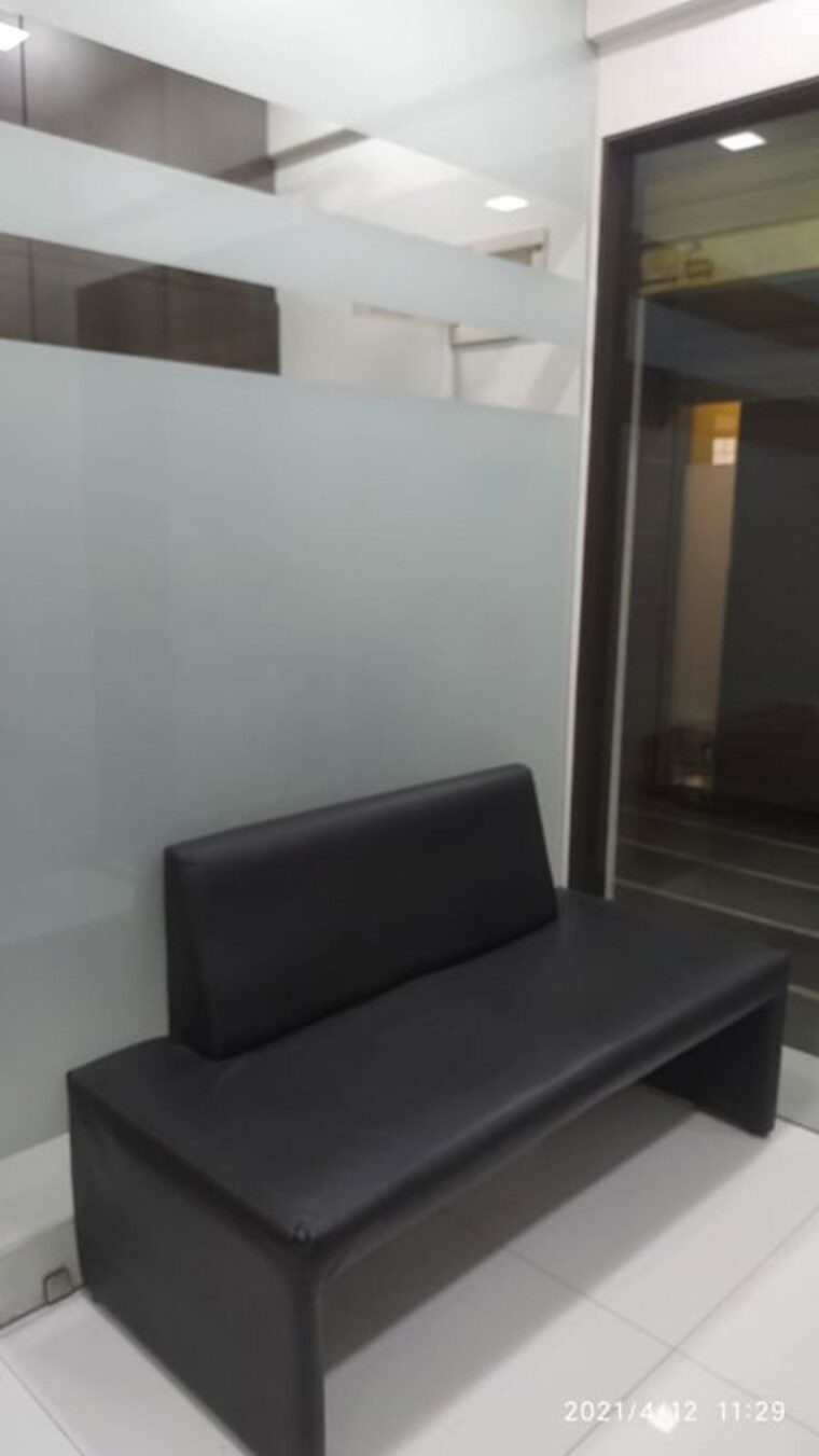 undefined, ghatkopar west Commercial Office Space 500 Sq.Ft. In Ghatkopar West Mumbai 10222611