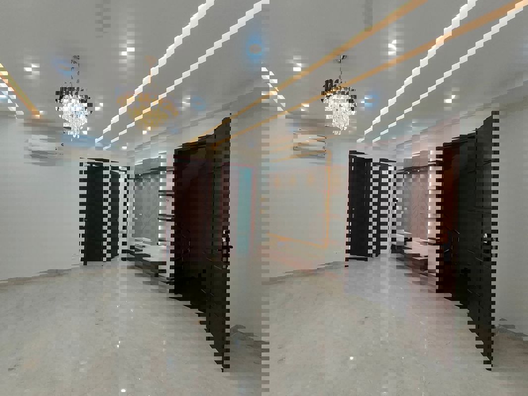 3 BHK + Servant Room 2125 Sq.Ft. Apartment in Emaar The Palm Drive-The Premier Terraces