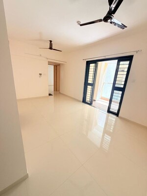 Room in 2 BHK Apartment at JK Sahadeo Iris, Pashan – for Rent