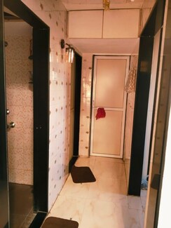 1 BHK + Pooja Room Apartment For Rent in Shamik Elanza Santacruz