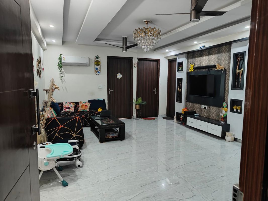 3 BHK + Pooja Room Builder Floor For Rent in Sector 15