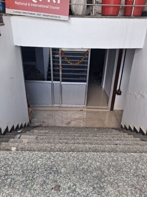  Office Space For Sale in Jankipuram