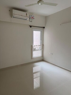 Room in 3 BHK Apartment at L&T Raintree Boulevard, Hebbal – for Rent