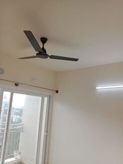 2 BHK Apartment For Rent in Laxmi Nagar