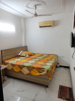 Studio Builder Floor For Rent in East Of Kailash