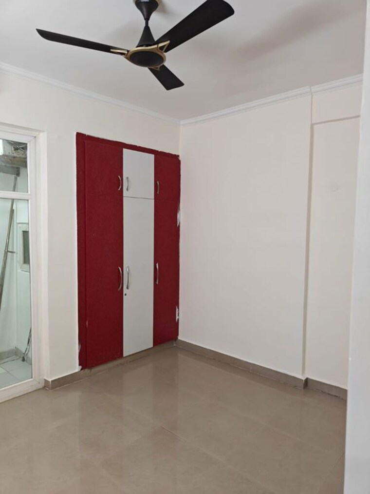 Room, amrapali-sapphire 3 Bedroom 1390 Sq.Ft. Apartment In Sector 45 Noida 10222750
