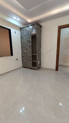 1 BHK Builder Floor For Sale in Sector 73