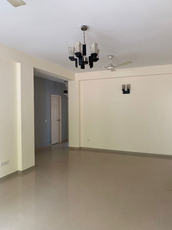 3 BHK + Basement 267 Sq.Yd. Builder Floor in Emaar Emerald Estate