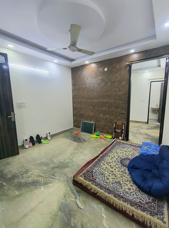 3 BHK Builder Floor For Rent in Govindpuri