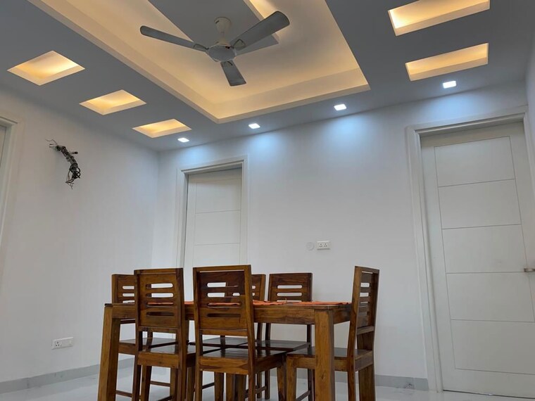Gym, cghs-progressive-apartments 4 Bedroom 300 Sq.Yd. Builder Floor In Sector 55 Gurgaon 10222805