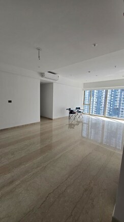 3 BHK + Pooja Room Apartment For Rent in Lodha The Park