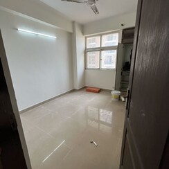 2.5 BHK + Study Room Apartment For Rent in Amrapali Zodiac